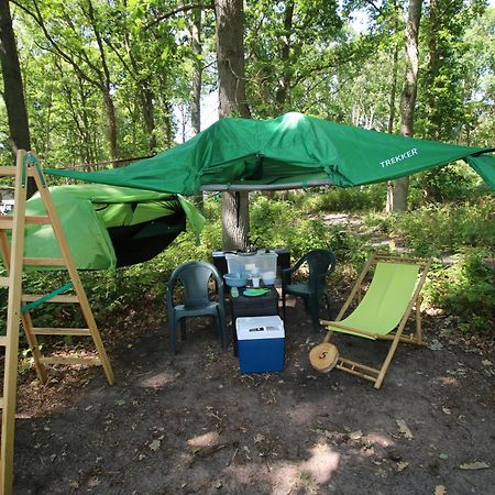 Baumzeltdorf Ostseebreeze Direkt Am Strand Dranske Exterior photo